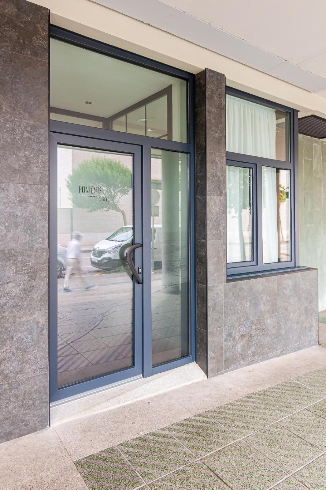 Av Gijon Poniente Playa Apartamento Exterior foto