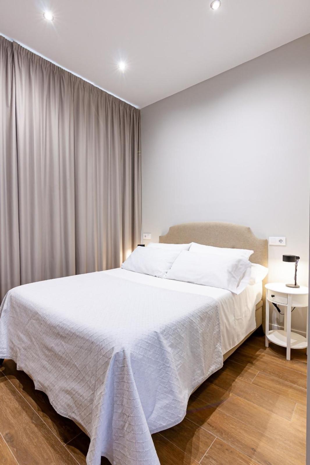 Av Gijon Poniente Playa Apartamento Exterior foto