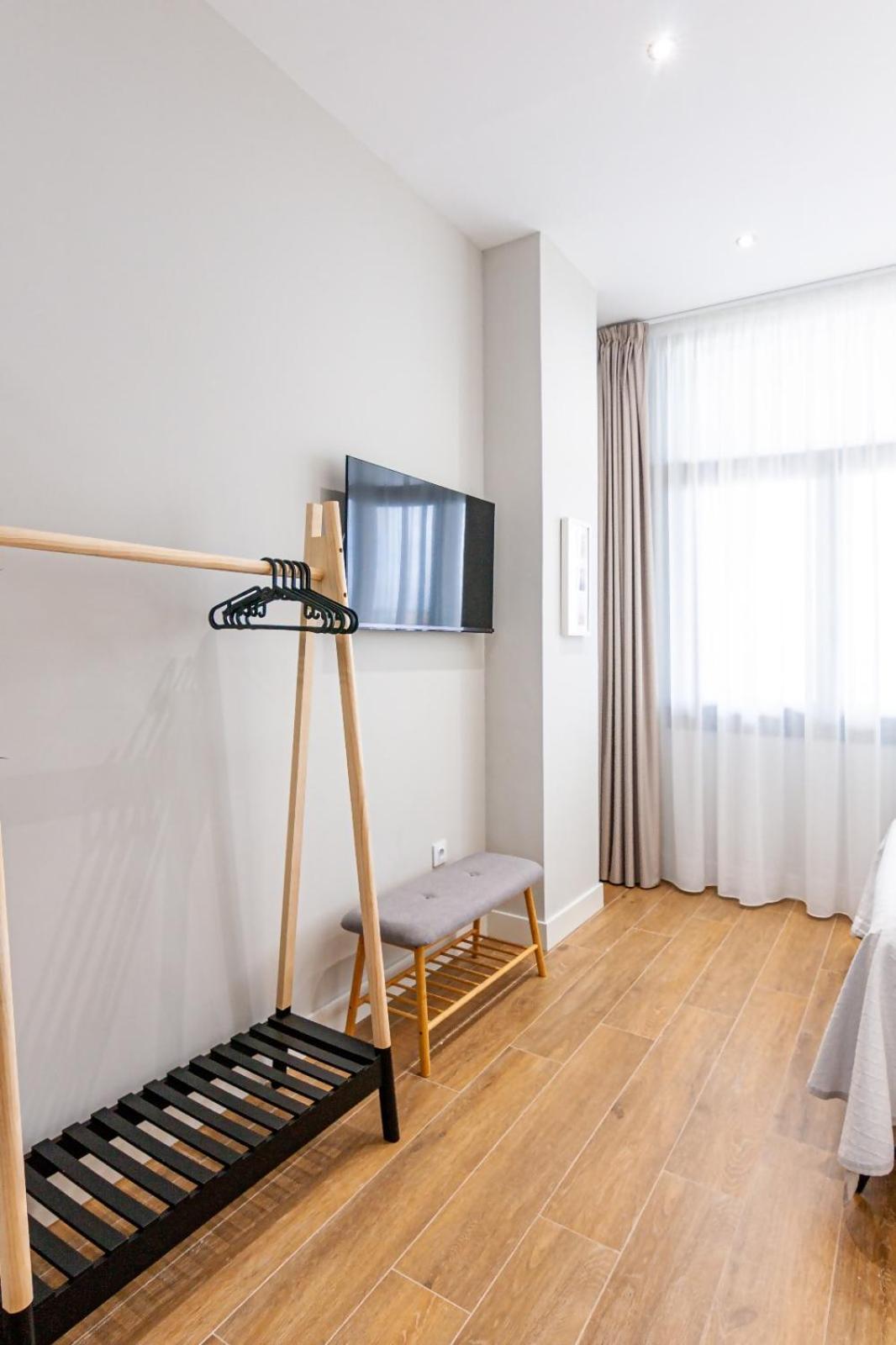 Av Gijon Poniente Playa Apartamento Exterior foto
