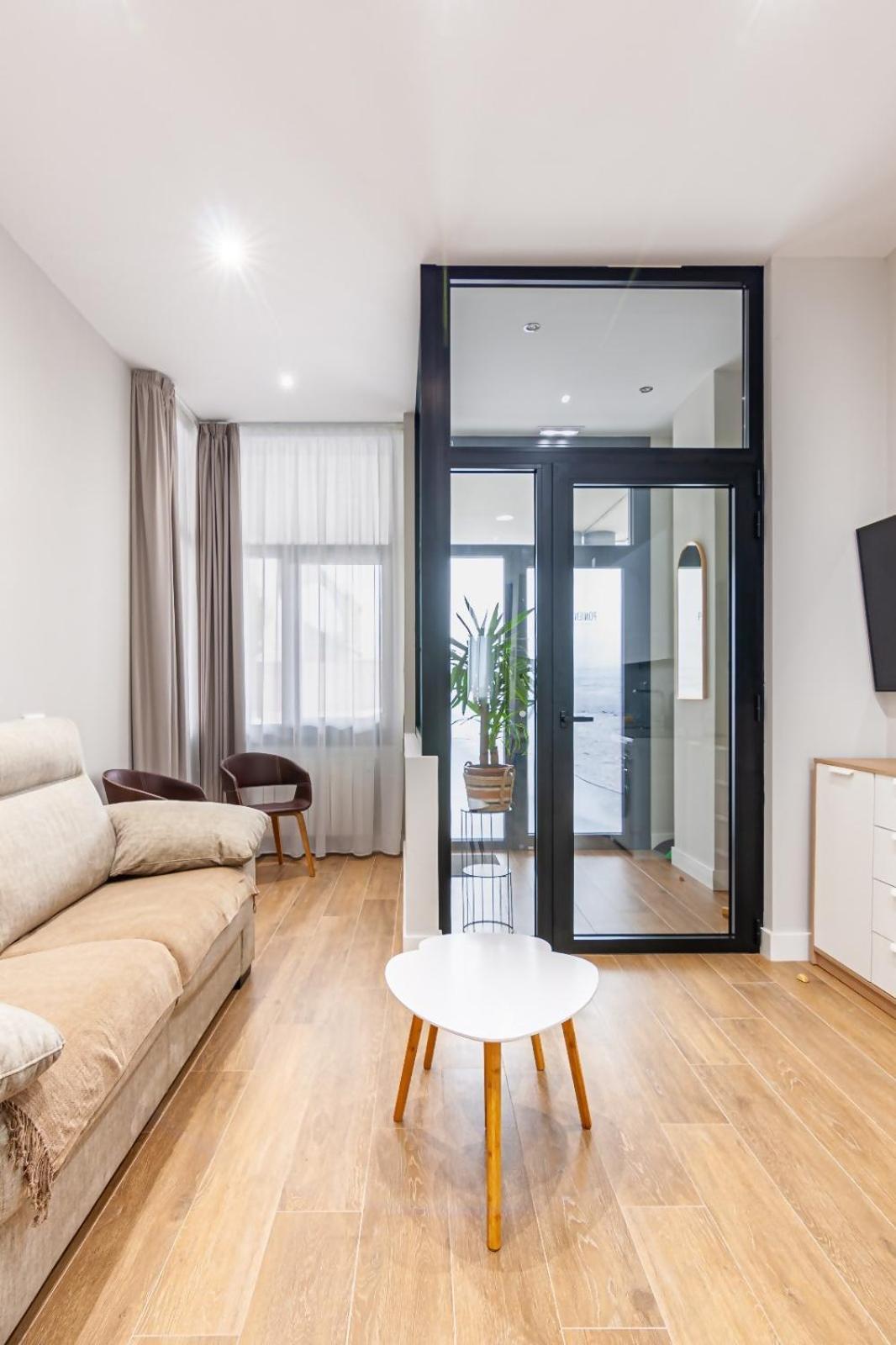 Av Gijon Poniente Playa Apartamento Exterior foto